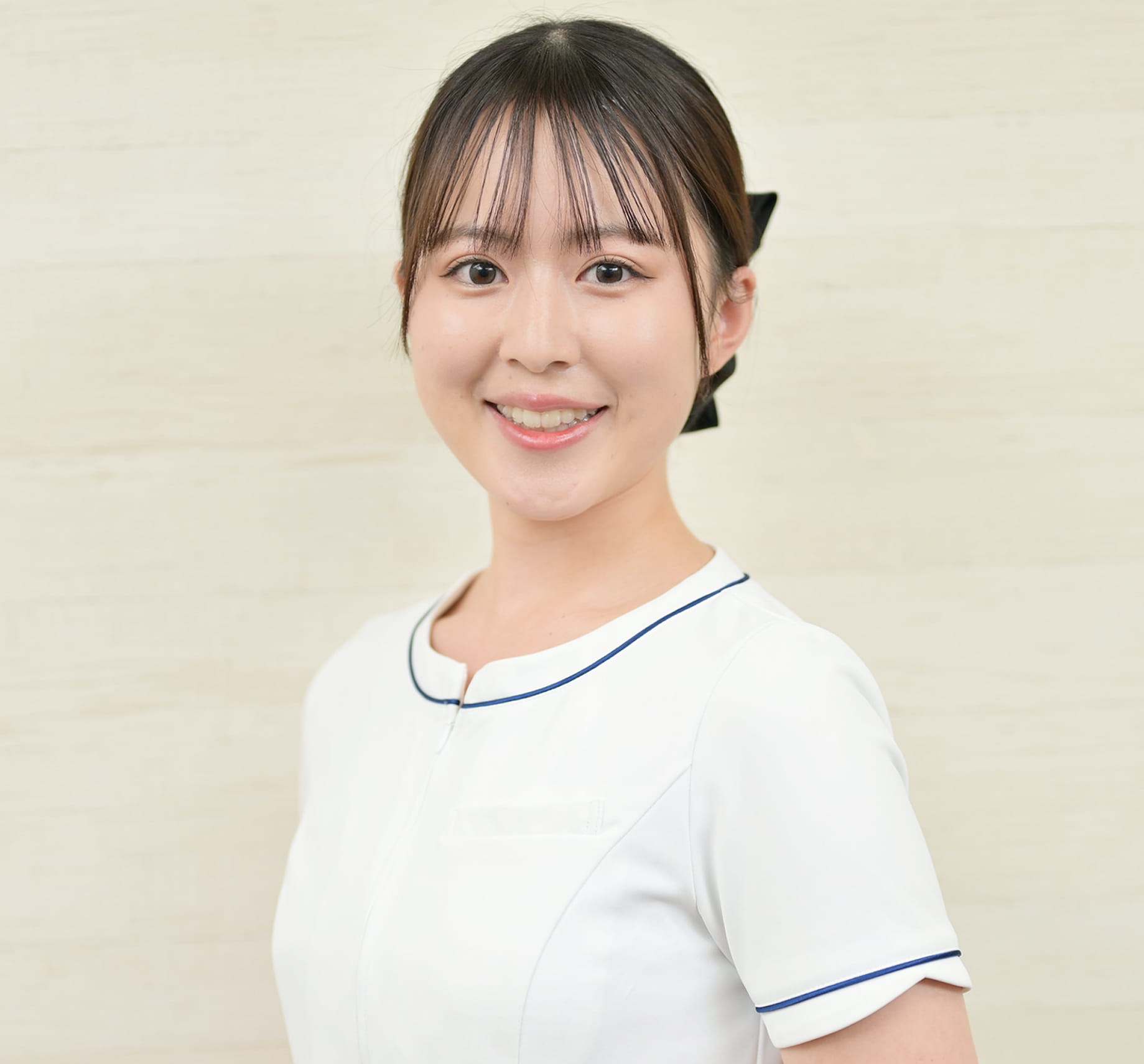 シンメトリー梅田店 尾崎